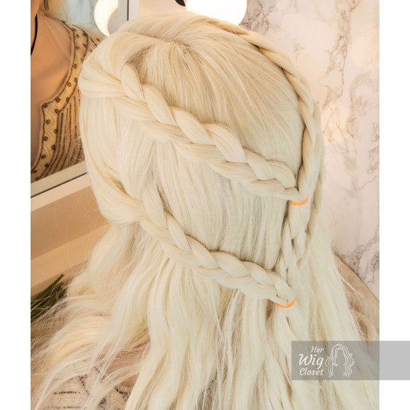 32“ Wavy Icy Blonde Synthetic Wig | Daenerys - Picture 4 of 15